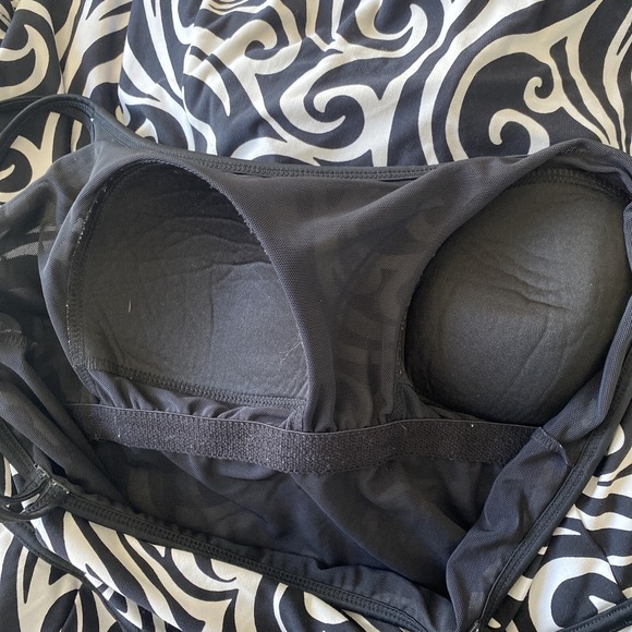 Robby Len Black White One Piece Swimsuit Dress size 14 Slimming Vacation Beach - Picture 7 of 9